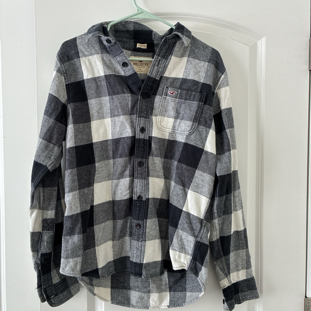 Hollister Gray and White Checkered Shirt
